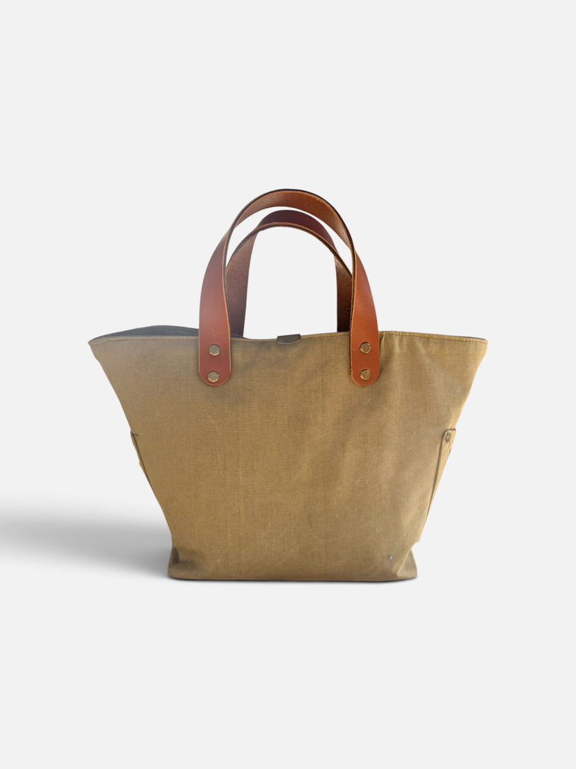 The Vintage Military Petite Shopper