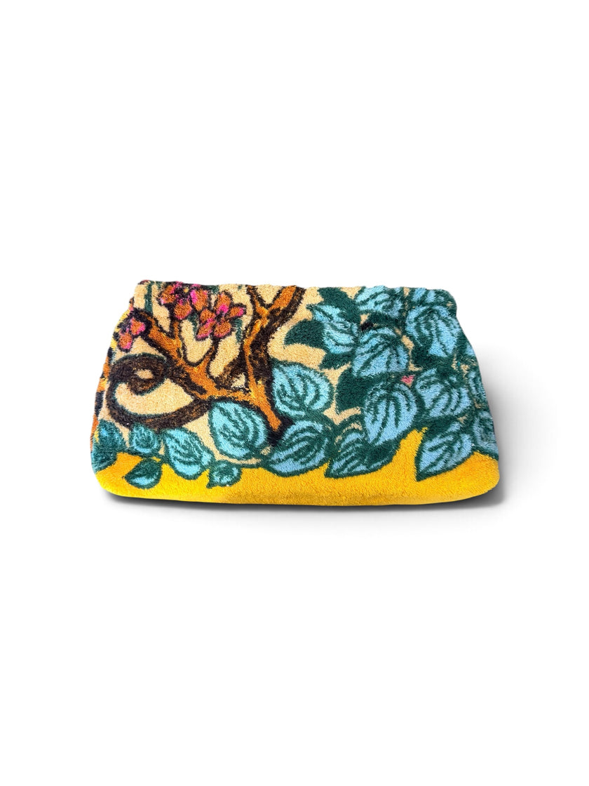 The Jungle Boat Clutch