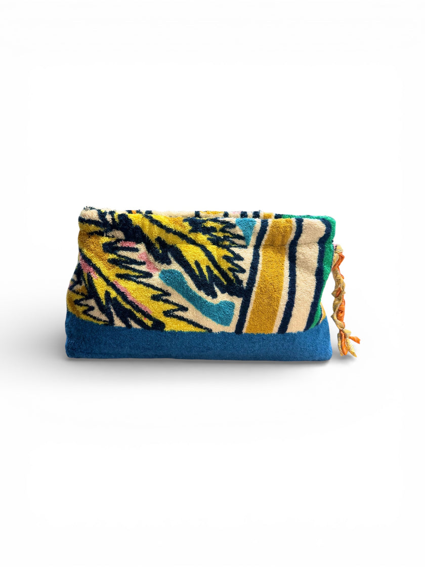 The Retro Terry Boat Clutch  image 0