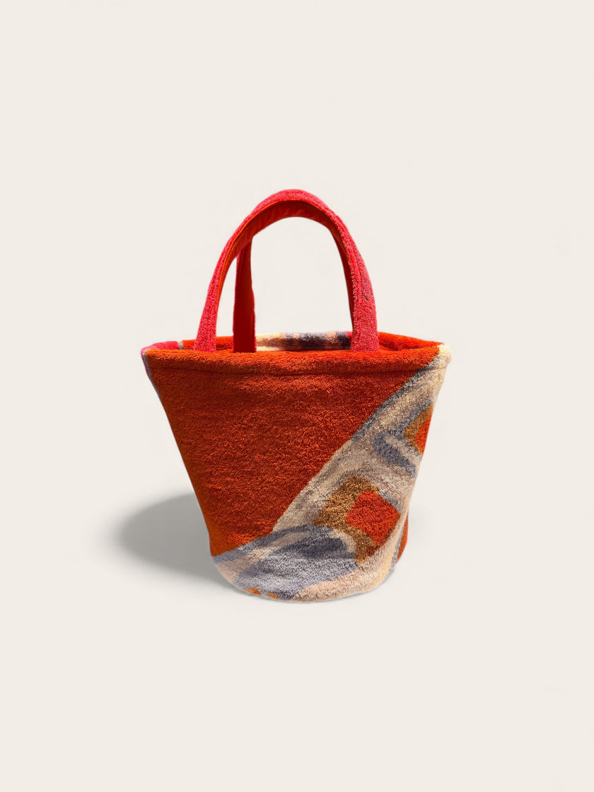 The Chaine Bucket tote  image 1