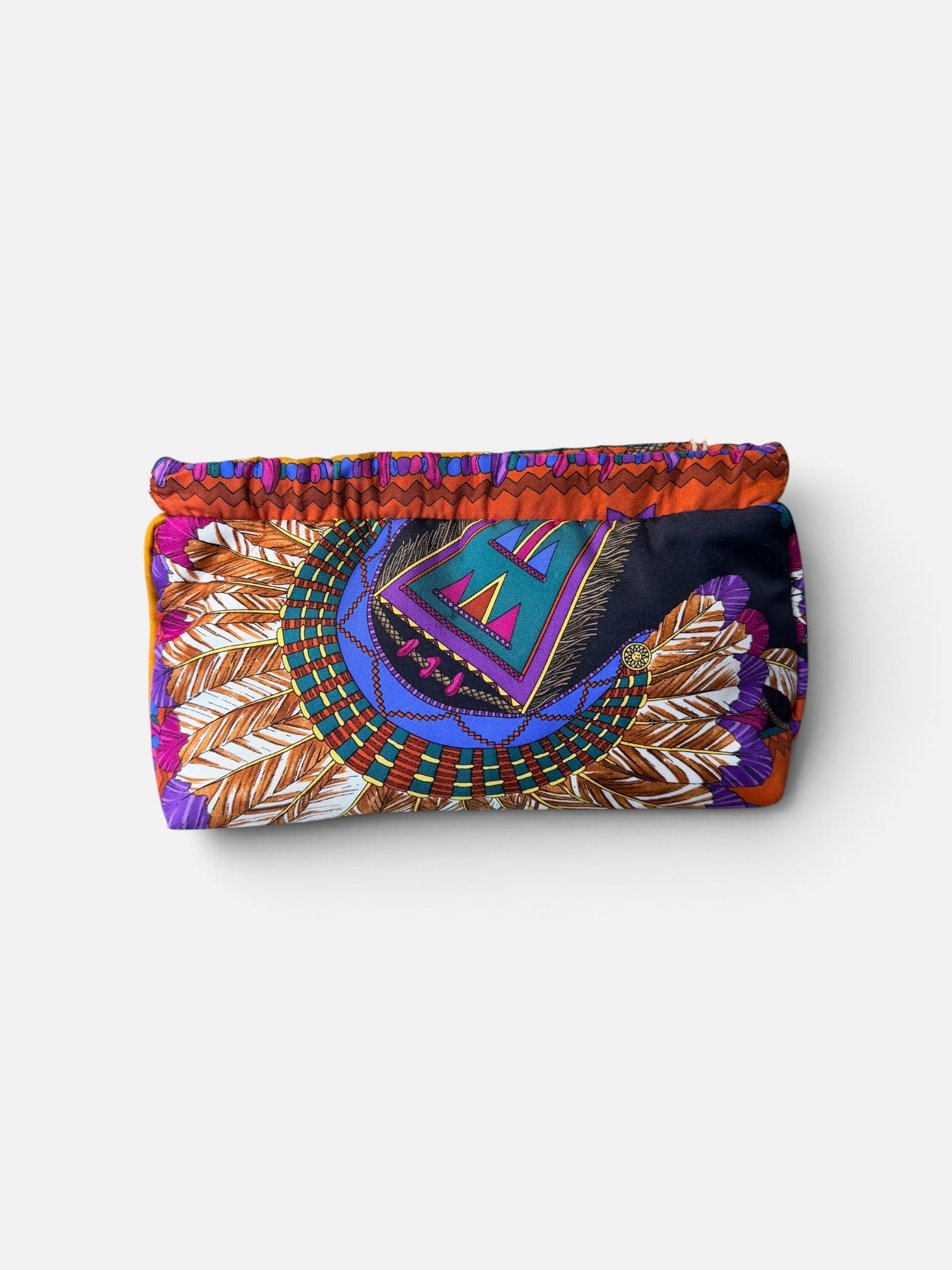 The Vintage Feather clutch