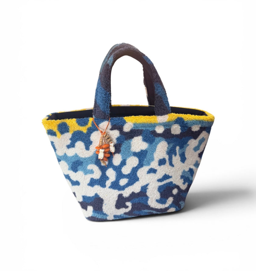 The Wave Petite Shopper
