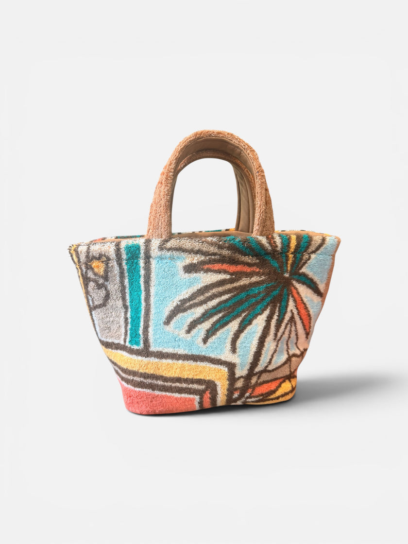 The Retro Petite Shopper  image 0
