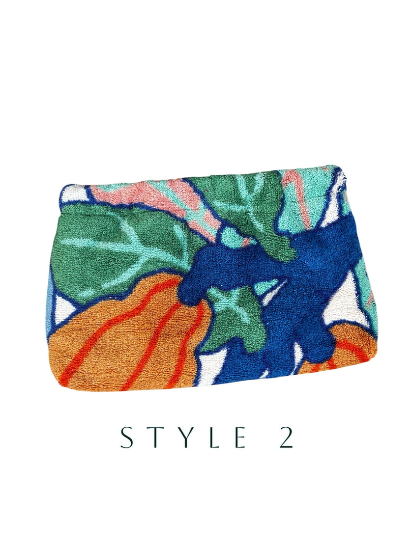 The Tropical Boat Clutch image 1